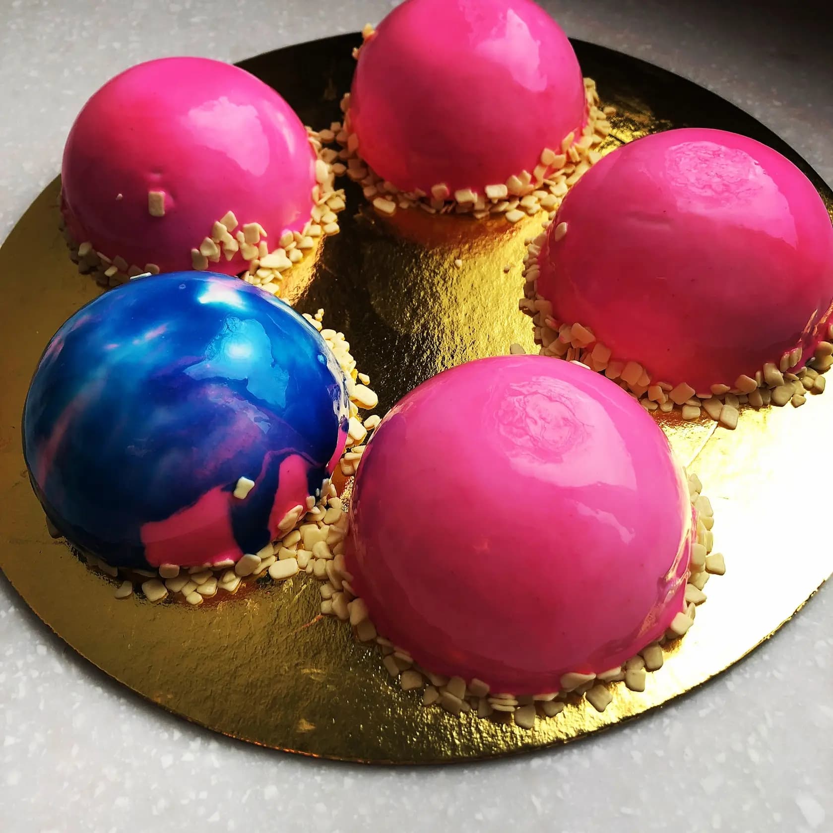 Chocolate small cakes